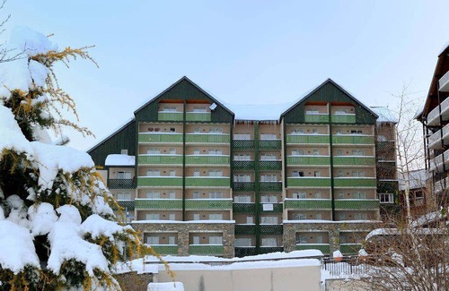 Peyragudes Apartment | Ground floor, balcony, tv, ski locker, 28m², Peyragudes