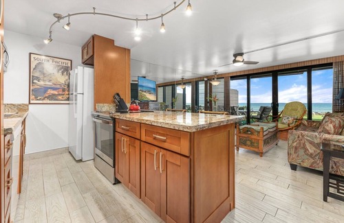 Honokowai Condo | Ground Floor Condo with Direct Pacific Ocean Views at Kaleialoha!