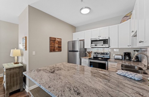 Crystal Beach Condo | Ground Floor | Gulf View | Walk to Beach from Patio | Pool | Hot Tub