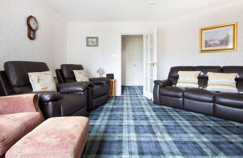 Pitlochry Apartment | Ground floor Pitlochry centre apartment