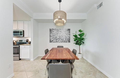 Lakewood Ranch House | Ground Floor Veranda - Lakewood National GC - 2BR + Den + Garage + Driveway