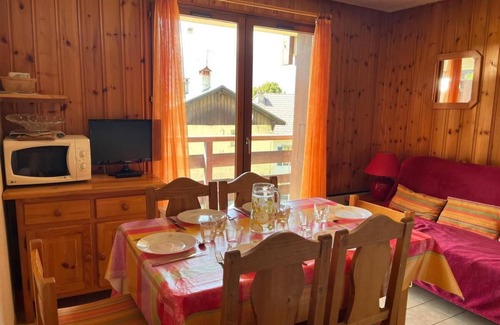 Saint-Gervais-les-Bains Apartment | Ground floor, balcony, parking, tv, 26m², Saint Gervais