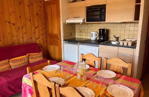 Saint-Gervais-les-Bains Apartment | Ground floor, balcony, parking, tv, 26m², Saint Gervais