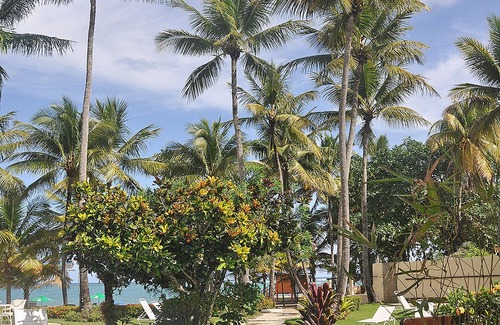 Cabarete Apartment | Groundfloor 2BD 2BTH beachfront condo with sea views, pool/AC/Wi-Fi, near all