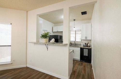 Euless House | Group-Friendly Retreat w/Ideal for Exploring DFW