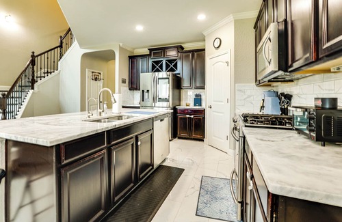 San Antonio House | Group Getaway w/Home Theater in San Antonio!