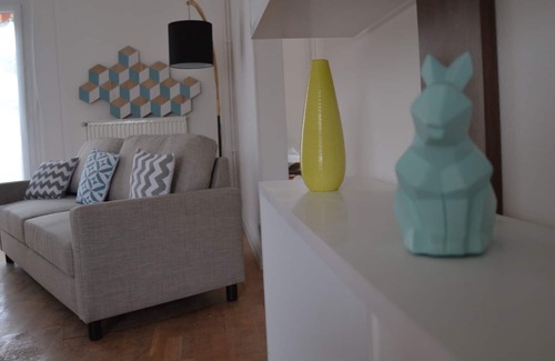 Blois House | Group gîte with pool and SPA in Blois