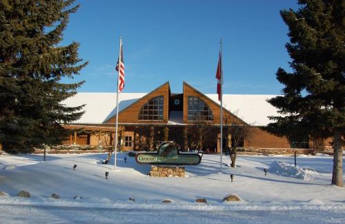 Whitefish Resort | Grouse Mountain Lodge