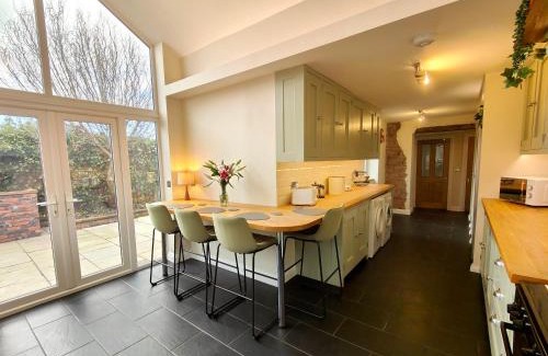 Egremont House | Grove House