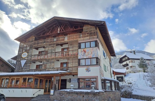 Lermoos House | Grubigsteinzimmer 57 Kat.2 Blick Richtung Piste - Loisach Smarthotel by Keyone