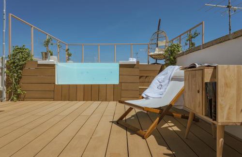 Mesagne Apartment | Guaceto apartment Luxury property with private pool on the terrace