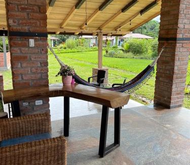 Archidona House | Guaduas y moretes