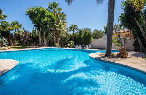 Inca House | Gual house with private pool