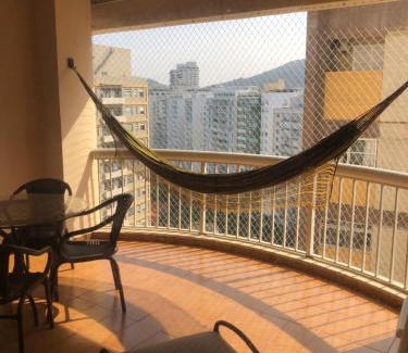 Morro do Maluf Apartment | Guarujá Flat