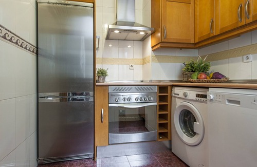 Embajadores Apartment | Guernica II-Modern apartment near Atocha Station