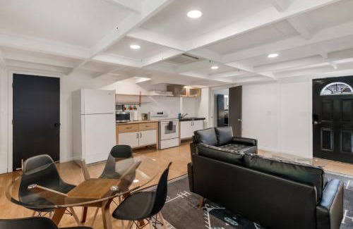 Chico House | Guest House, Accessible to Downtown, & Fast WiFi!