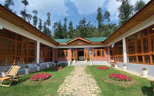 Harwan House | Guest House Chandigam