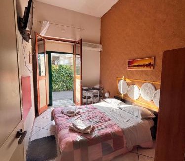 Scillichenti Bed & Breakfast | Guest house in Acireale