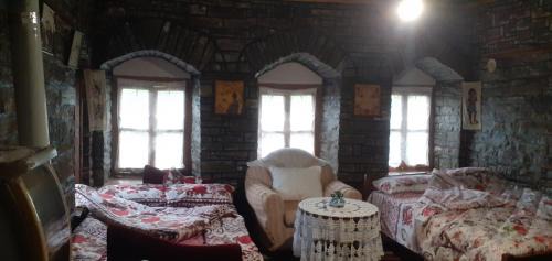 Albania House | guest house in buhal