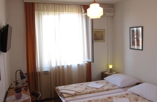 Gornji Kono Villa | Guest House Maria 7 minutes walking distance from Old Town