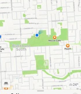 Blackburn South Apartment | Guest house on the park