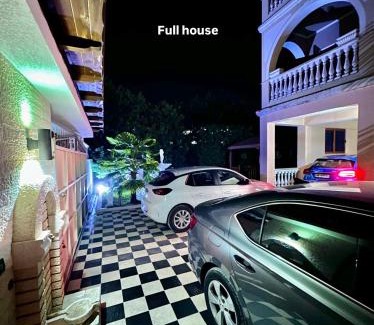 Berat House | Guest House Pulake