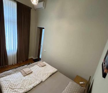 Kutaisi House | Guest House Sector 30