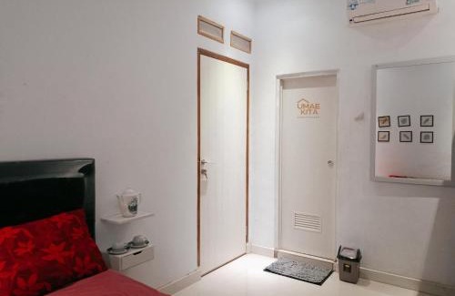 Indramaju House | Guest House Umae Kita