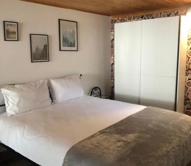 Busteni Apartment | Guest House Urlătoarei - Bușteni