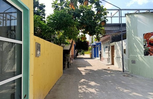 Rasdhoo Apartment | Guest room for 3 persons in Rasdhoo, Maldives