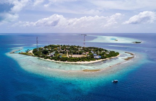 Rasdhoo Apartment | Guest room for 3 persons in Rasdhoo, Maldives