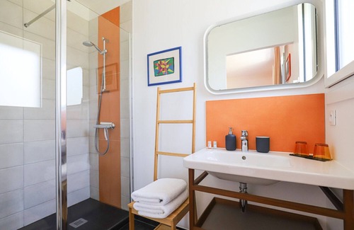 Arcangues Bed & Breakfast | Guest Room 'Txori Etxea - Orange Room' with Pool, Terrace, Breakfast