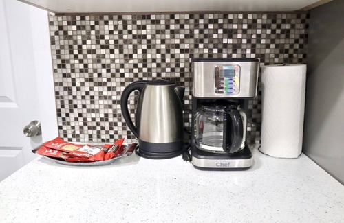 Sage Hill House | Guest Suite In NW Calgary Near YYC Airport