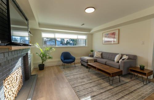 Port Coquitlam House | Guest Suite steps away from parks, trails & transit.