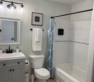 Idaho Falls Apartment | Guest Suites 1996 #4- Relaxing 1 bedroom 1 bath Suite