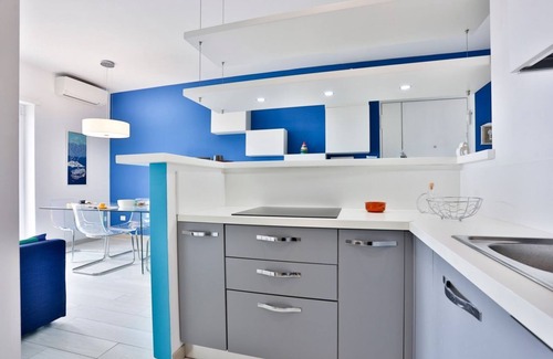 Naples Apartment | GuestHost - Vento di Mare House