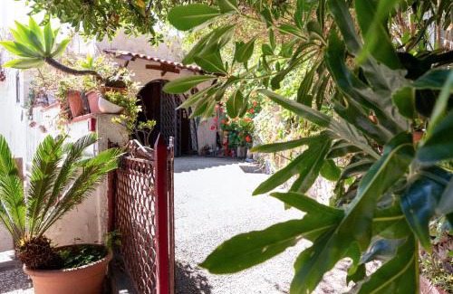 Spisone Apartment | GuestHost - Villa Vittoria - Casa sullo Scoglio