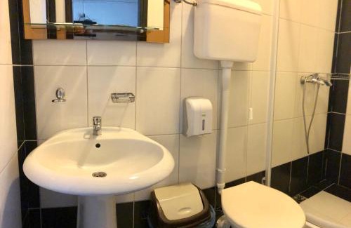 Stari Grad House | Guesthouse Duga