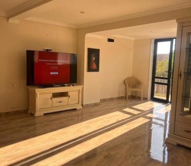 Kutaisi House | Guesthouse Gamsaxurdia