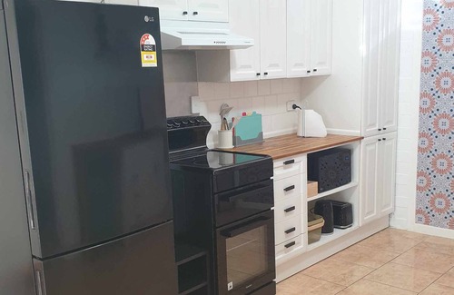 Buderim Apartment | Guesthouse in the heart of Buderim (Pet-Friendly!)