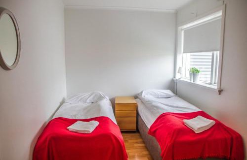 Vestmannaeyjar Hostel | Guesthouse Sunnuhóll