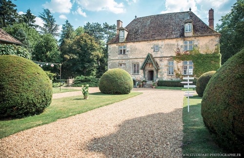 Nogent-le-Roi House | Guesthouse with friends or coworking for up to 14 people at Manoir de Vacheresse