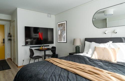 Notviken Apartment | Guestly Homes - Modern Studio Apt