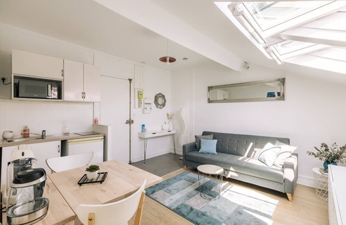 Saint-Cloud Apartment | GuestReady - Bright 1BD Apartment near Paris