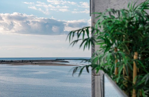 Canidelo Apartment | GuestReady - Classy retreat with river view