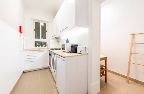 Sao Jorge de Arroios Apartment | GuestReady - Castle - Apt for 4 guests in Saldanha