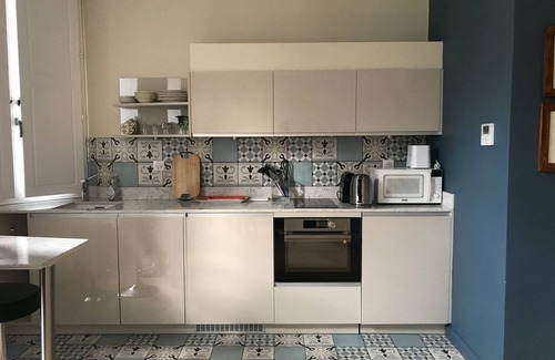 Hotel de Ville - Quinconces Apartment | GuestReady - Charming apt in Place de la Comédie