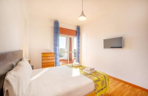 Carcavelos Apartment | GuestReady - Charming stay with a terrace