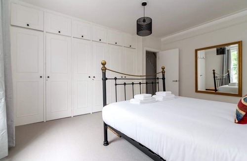 Turnham Green Apartment | GuestReady - Charming stay in Chiswick