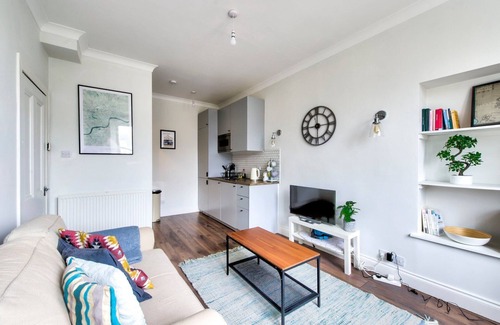 Newington Apartment | GuestReady - Cozy Apt in Southside, Edinburgh!